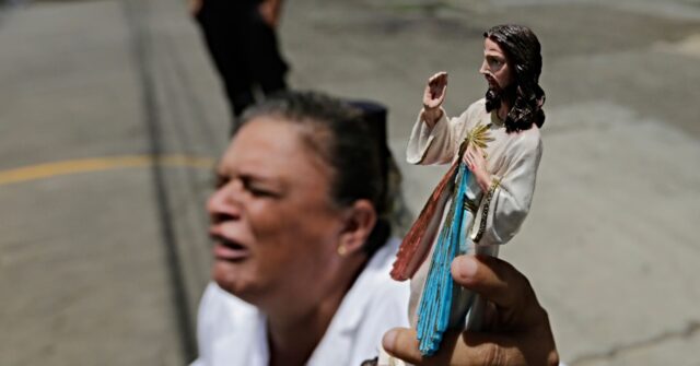 Report: 380 Million Christians Suffer ‘High Levels of Persecution’