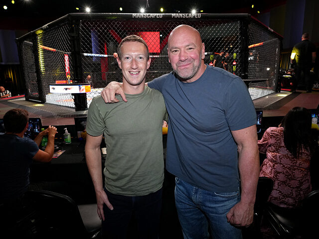 LAS VEGAS, NEVADA - OCTOBER 01: Mark Zuckerberg, founder and CEO of Facebook/Meta, poses w