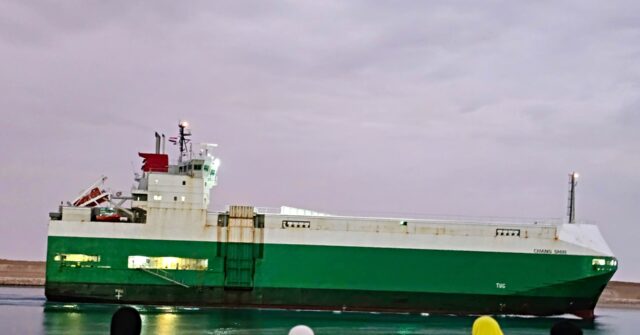 Shipping Companies Hesitant to Return to Red Sea After Gaza Ceasefire Deal