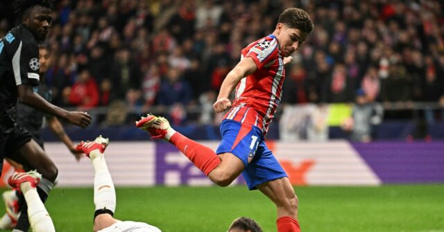 Atletico Madrid Defeats Bayer Leverkusen 2-1, Alvarez Scores Twice