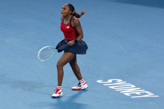 Coco Gauff celebrates winning the first set against Iga Swiatek in the United Cup final