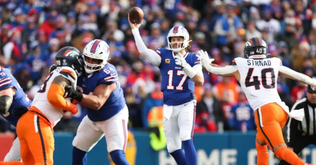 Buffalo Bills Beat Broncos 31-7 in Wild Card