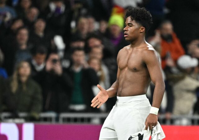 Real Madrid's Brazilian forward Endrick celebrates scoring his team's third goal against C