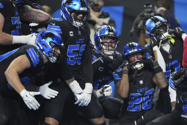 APTOPIX Vikings Lions Football The Associated Press