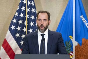 Appeals court ruling leaves Jack Smith's report on Trump in limbo