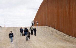 Trump administration reportedly sent request for 10,000 troops at southern border
