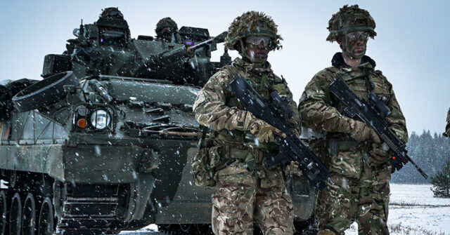 Starmer Says 'Ready' to Deploy British Troops 'In Harm's Way' in Ukraine