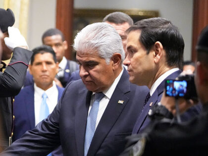 Panama's President Jose Mulino, left, and U.S. Secretary of State Marco Rubio arrive for a