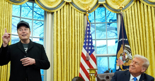 Trump Signs DOGE-Based Order to Create Hiring Ratio for Federal Workers