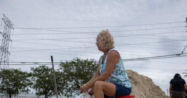 HUD Awards Nearly $2.5 Million to Texas, Carolinas Hurricane Victims