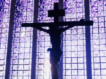 Jesus on the cross (Kelly via Pexels) https://www.pexels.com/photo/jesus-christ-in-church-