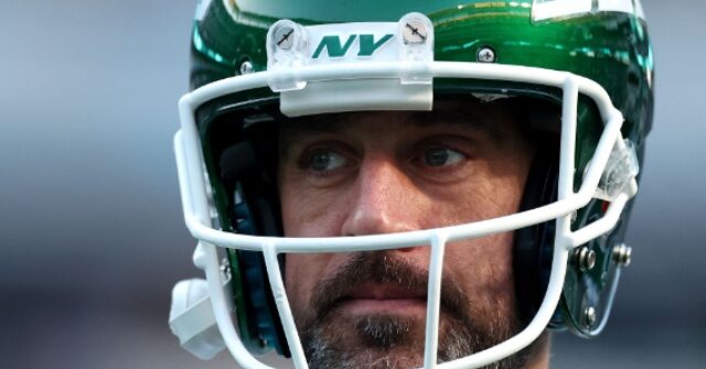 Aaron Rodgers' Top 3 Landing Spots After Leaving the Jets