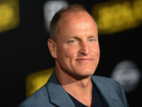 Watch: Woody Harrelson Rips Anthony Fauci’s ‘Extraordinarily Evil Sh*t,’ Praises 