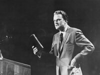 Trump to Honor Rev. Billy Graham in Proposed National Garden of American Heroes