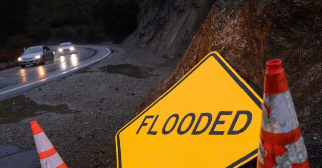 NextImg:VIDEO: At Least Three Killed in Kentucky as Flooding Hits Four States