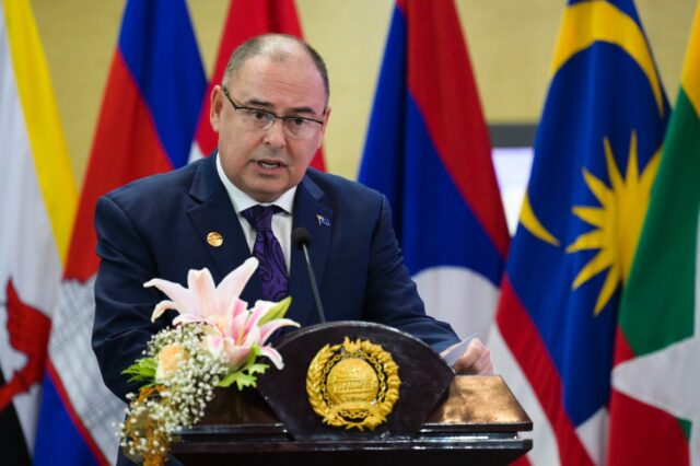 Cook Islands PM Mark Brown survived a no-confidence vote sparked by a partnership deal he