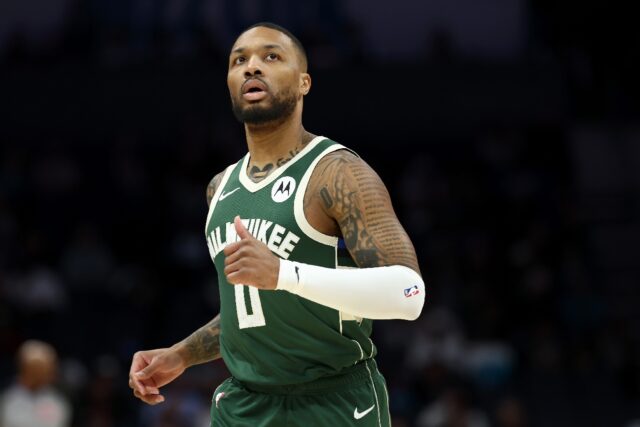 Damian Lillard of the Milwaukee Bucks will try to win a third consecutive NBA 3-point Cont