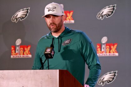 Head coach Nick Sirianni of the Philadelphia Eagles shows his team 'emotional highlights'