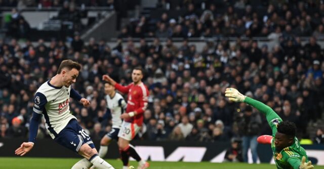 Tottenham defeats Manchester United 1-0, reignites pressure on United manager