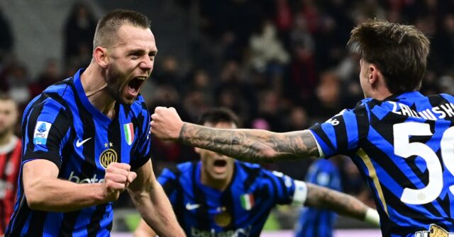 De Vrij Equalizes Late for Inter Milan in 1-1 Derby Draw