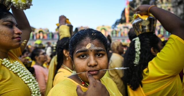 Hundreds of Thousands Celebrate Thaipusam in Malaysia, Tamil Nadu