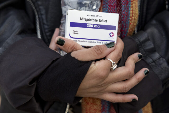 Abortion New York Doctor Things To Know The Associated Press