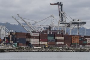 U.S. GDP rose 2.3% in fourth quarter, up 2.8% for 2024 as a whole