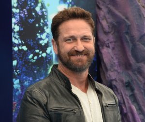 Mason Thames stands up to Gerard Butler in 'How to Train Your Dragon' trailer