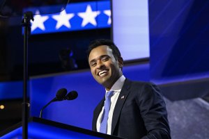 Vivek Ramaswamy announces bid to be Ohio's next governor