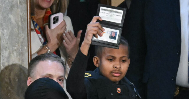 Boy with Cancer Visits Trump After Being Made Secret Service Agent