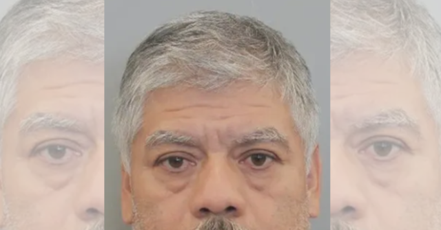 Texas Janitor Gets 6 Years for Spreading STDs by Peeing in Office Water Bottles