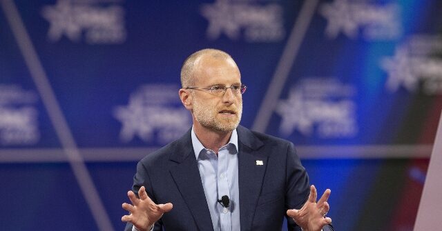 FCC Chair Brandon Carr Proposes Exploration of Alternatives to GPS, 911 Enhancements