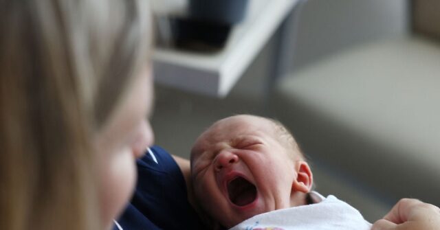 Exclusive: 4,000 Couples Struggling to Conceive Sign Up for Prayer Movement Organized by Pro-Life Diaper Company 'EveryLife'