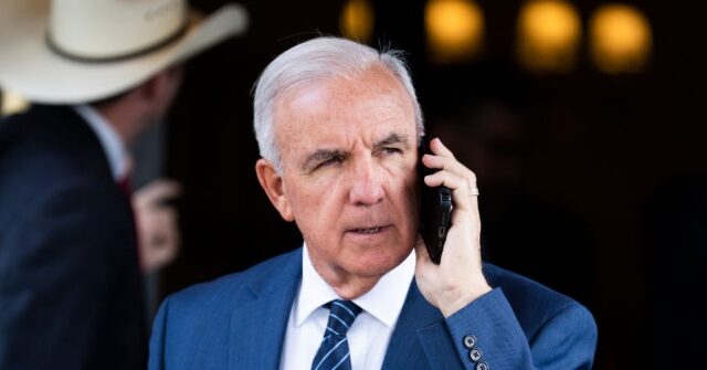 Rep. Carlos Giménez Asks Homeland Security to Deport over 100 Alleged Cuban Regime Members