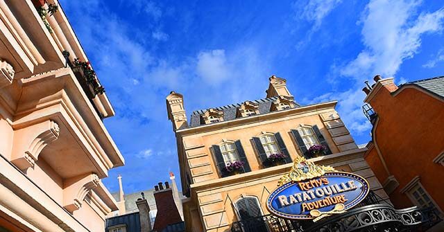Fire Erupts at Disney World's Epcot in Orlando During Spring Break
