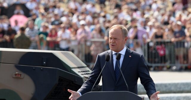 Poland to Boost Defence Spending to 5 Per Cent, Build Half Million Man Army