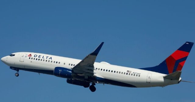 VIDEO: Delta Flight Almost Collides with Air Force Jet Near Reagan Airport