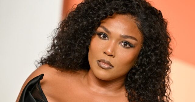Pop Star Lizzo Suggests Trump 'Would Start WW3' by Leaving NATO or UN