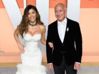 Jeff Bezos, Lauren Sanchez Send Out Wedding Invitations After 2-Year Engagement