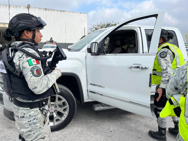11 Mexican Federal Cops Caught Guarding Cartel Fuel Theft Operations