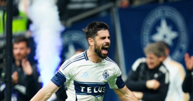 American MLS Player Mocks Canadian Fans Who Booed US Anthem