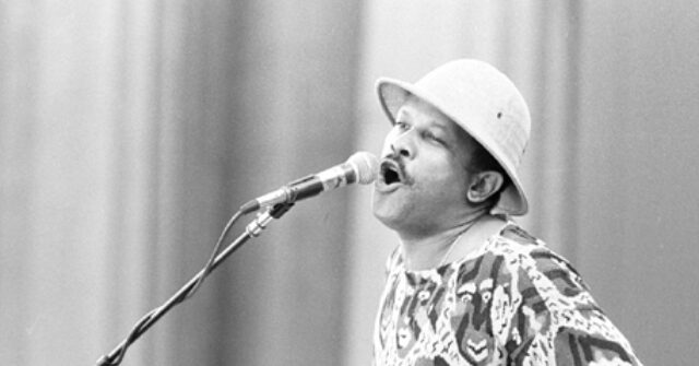 Roy Ayers, Jazz Legend Who Influenced Hip-Hop and R&B Musicians, Dies at 84