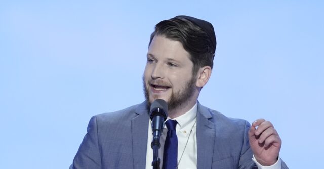 Harvard Targets Jewish Student Who Sued over Antisemitism: Demands Communications with Politicians