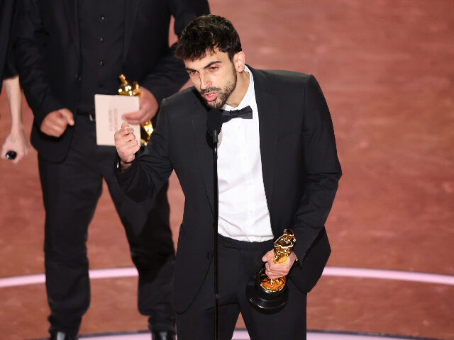 YuvalAbraham Yuval Abraham at the 97th Oscars held at the Dolby Theatre on March 2, 2025 in Hollywood,