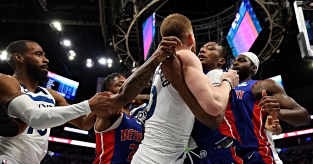 'Basketbrawl' -- Mass Fight Swamps Pistons-Timberwolves NBA Game Resulting in Seven Ejections