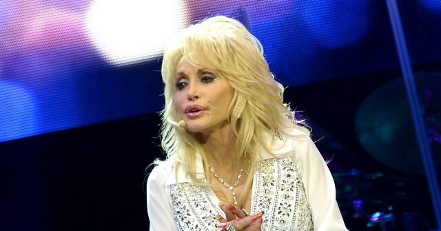 Dolly Parton's Husband, Carl Dean, Dies at Age 82