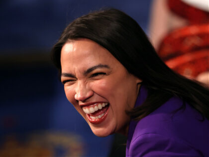 WASHINGTON, DC - JANUARY 03: U.S. Rep. Alexandria Ocasio-Cortez (D-NY) arrives for the fir