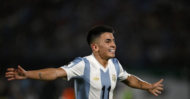 Argentina Edges Uruguay 1-0, Nears World Cup Qualification