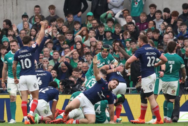 France are favourites to land the Six Nations title after an impressive 42-27 win over Ire