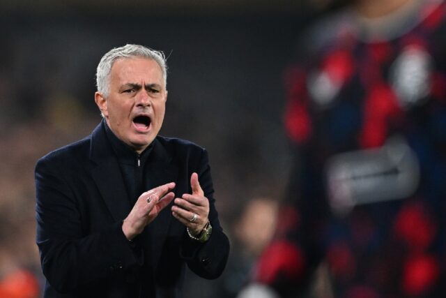 Jose Mourinho has faith that his Fenerbahce team can qualify for the Europa League quarter